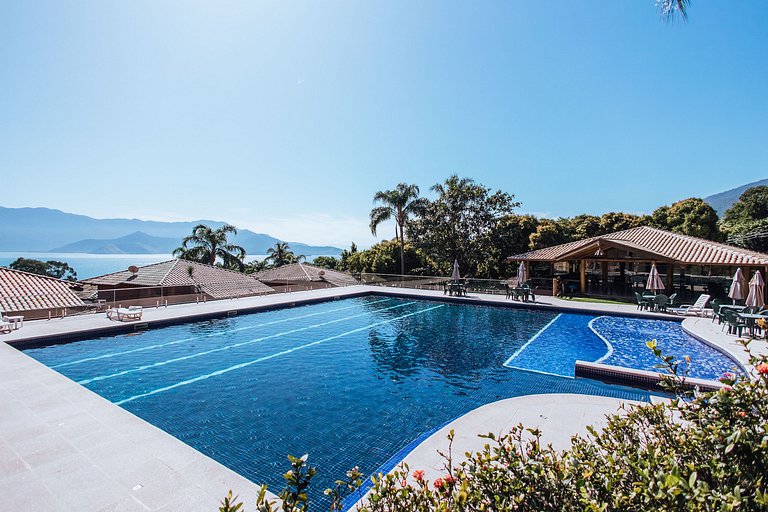 Ilhabela com luxo, conforto e vista incrível