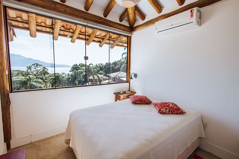 Ilhabela com luxo, conforto e vista incrível