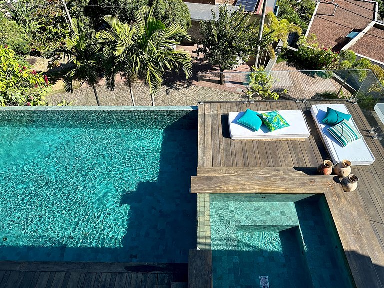 Luxo, vista deslumbrante, SPA aquecido e piscina