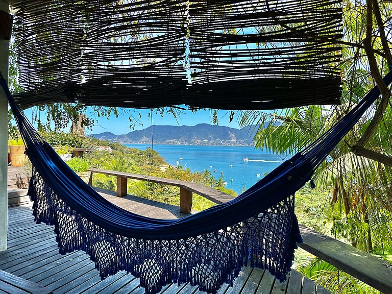 Vista deslumbrante, piscina, sauna, churrasqueira
