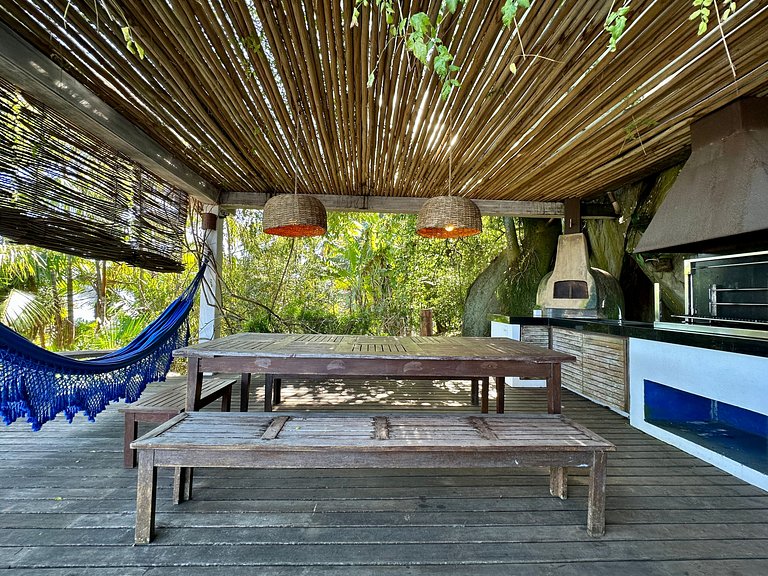 Vista deslumbrante, piscina, sauna, churrasqueira