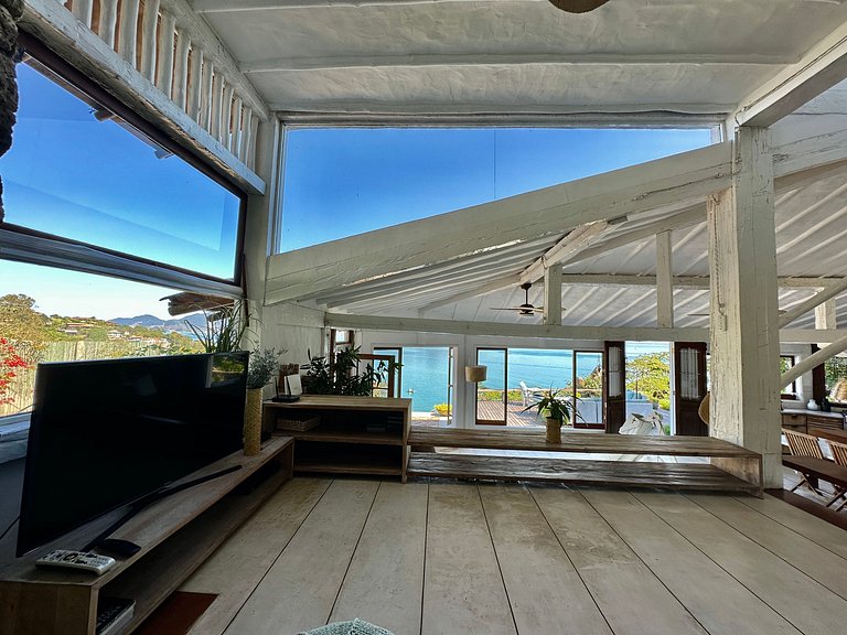 Vista deslumbrante, piscina, sauna, churrasqueira