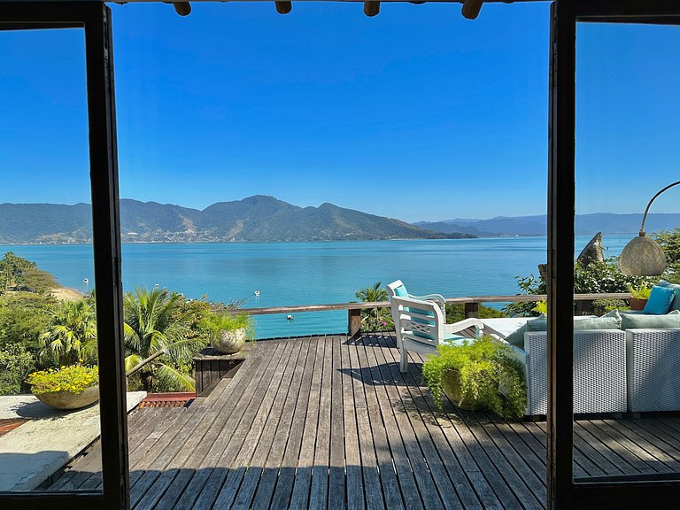 Vista deslumbrante, piscina, sauna, churrasqueira