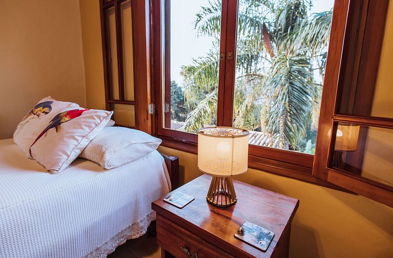 Condomínio, vista mar, sauna e piscina