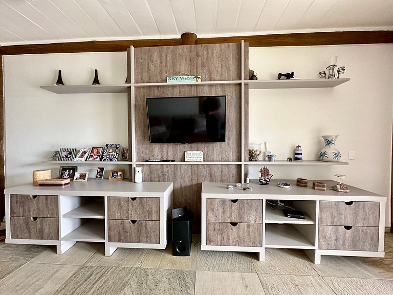 Viva Como em um Resort, a Poucos Passos da Praia!