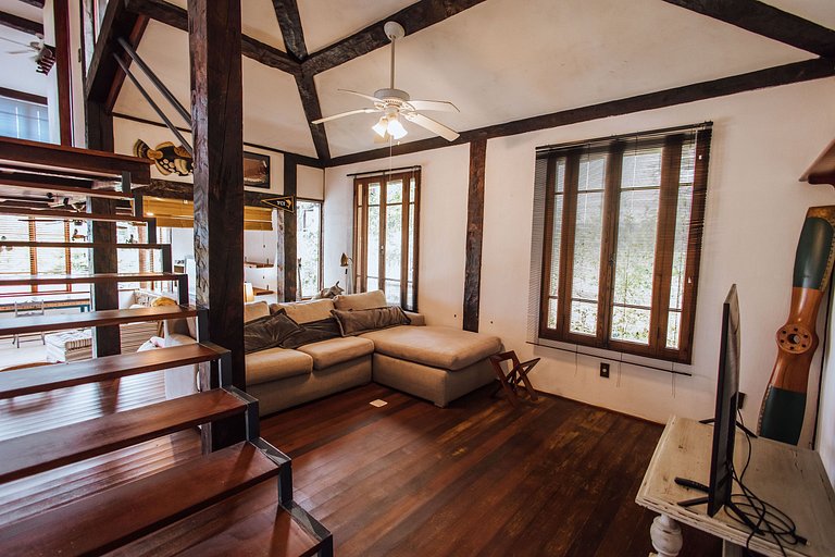 Casa acolhedora, piscina, área gourmet - Engenho