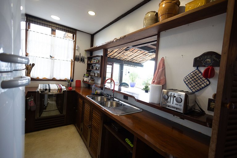 Casa acolhedora, piscina, área gourmet - Engenho