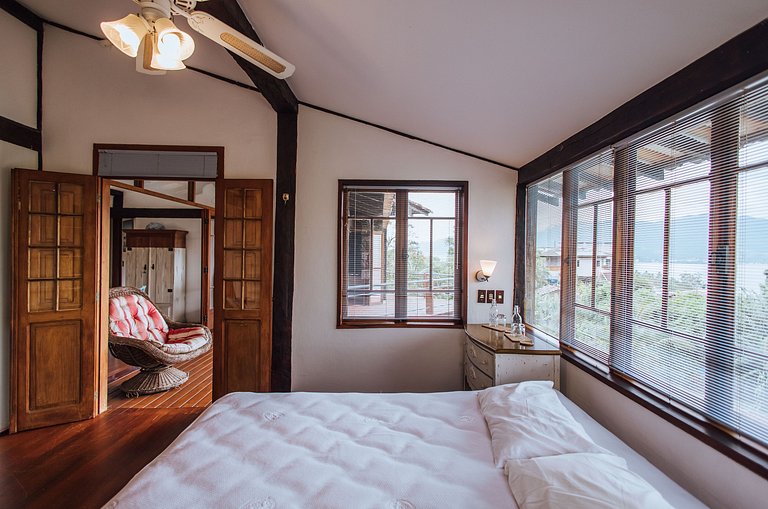 Casa acolhedora, piscina, área gourmet - Engenho