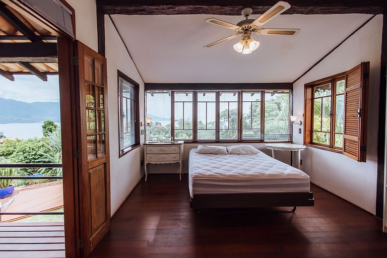 Casa acolhedora, piscina, área gourmet - Engenho