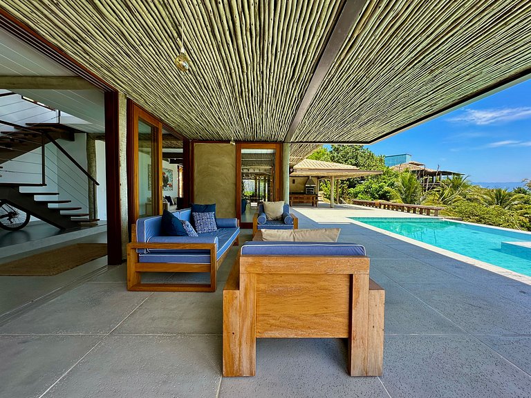 Conforto, vista incrível, piscina - Praia Armação