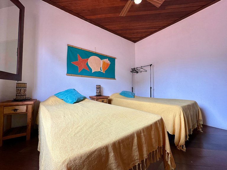 Piscina e churrasqueira - Perequê, Ilhabela