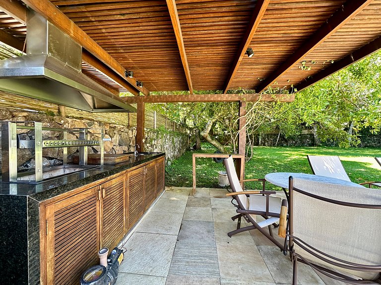 Localização perfeita, piscina e espaço gourmet