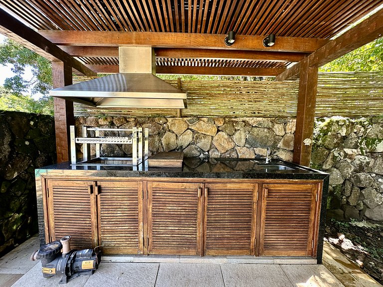 Localização perfeita, piscina e espaço gourmet