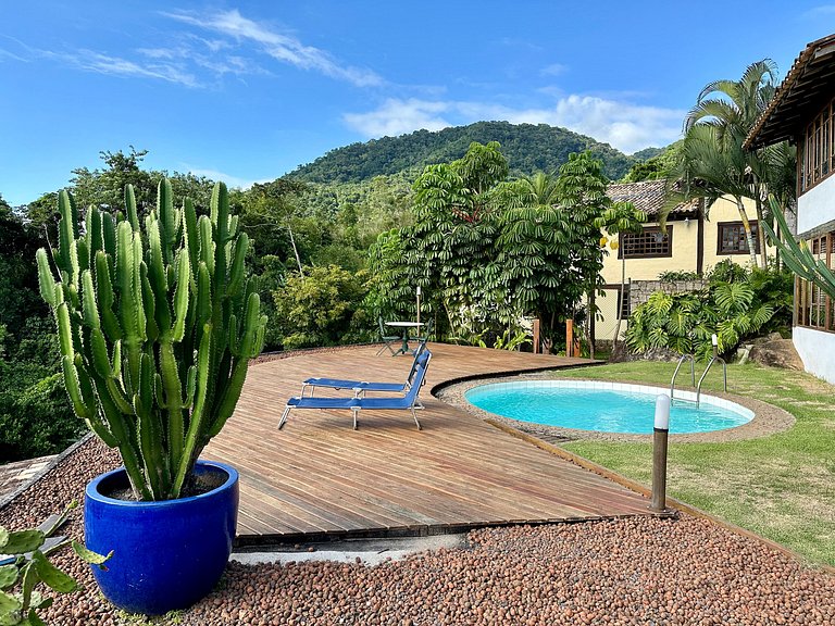 Casa acolhedora, piscina, área gourmet - Engenho