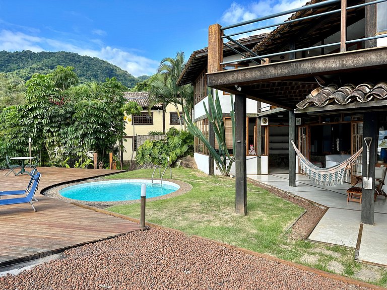 Casa acolhedora, piscina, área gourmet - Engenho