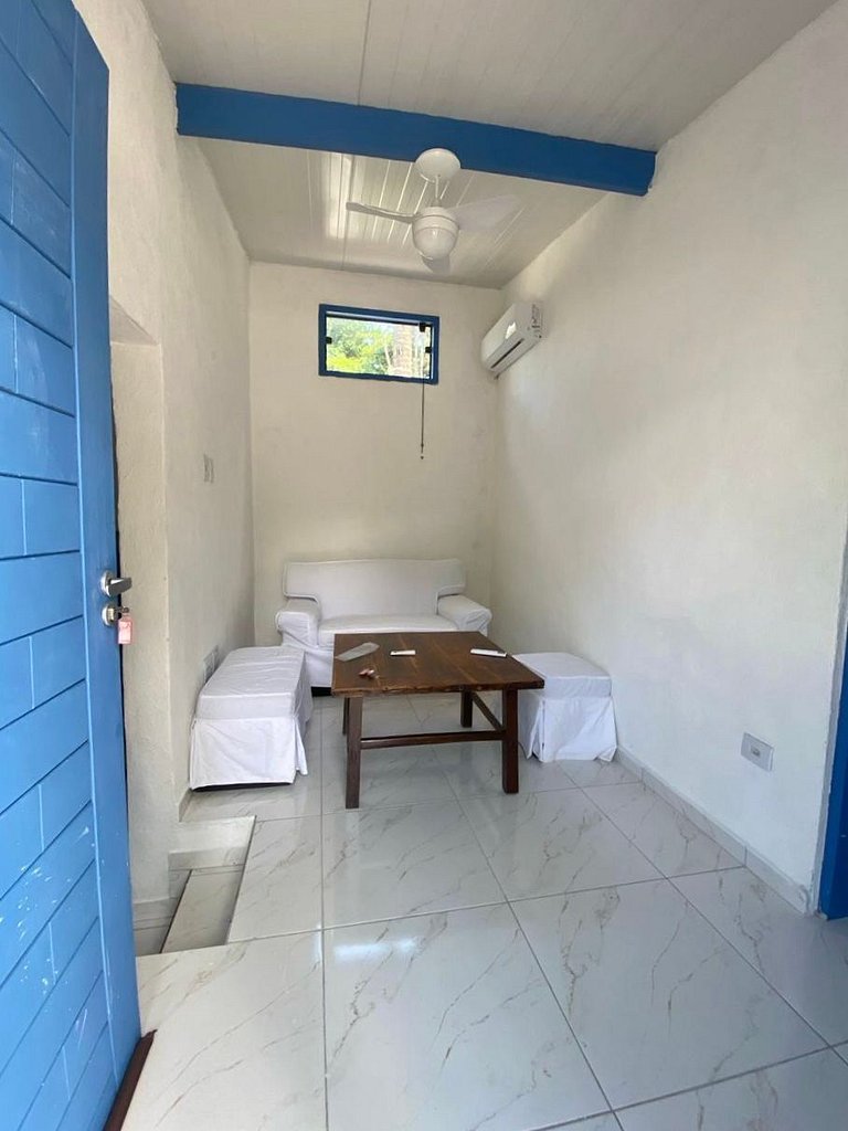 CASA À VENDA EM FRENTE À PRAIA DA SIRIÚBA | ILHABELA