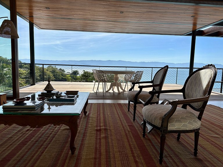 Casa nova, piscina, vista e área gourmet