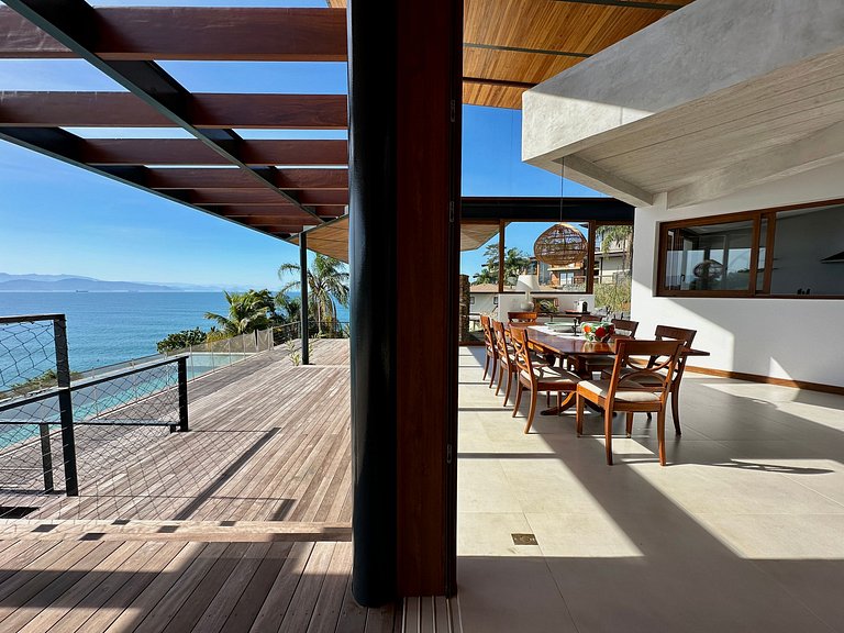 Casa nova, piscina, vista e área gourmet