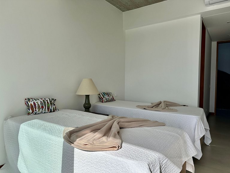 Casa nova, piscina, vista e área gourmet