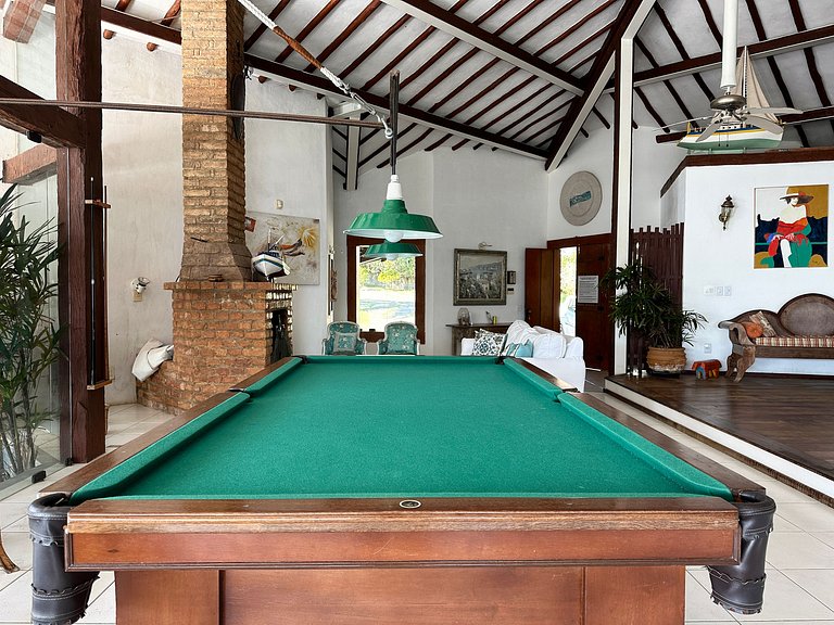 Casa Exclusiva Pé-na-Areia ao Sul de Ilhabela – Projeto Iraê