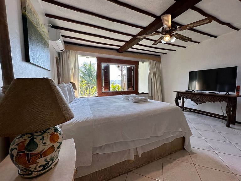 Casa Exclusiva Pé-na-Areia ao Sul de Ilhabela – Projeto Iraê