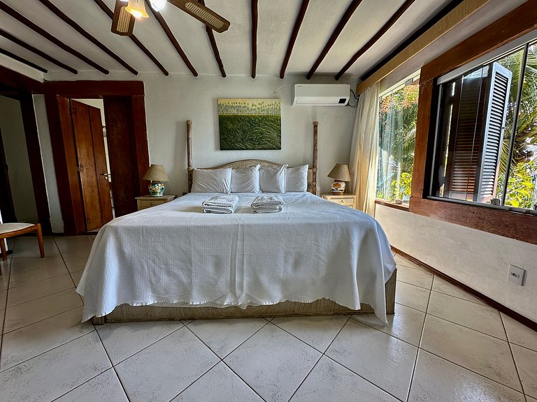 Casa Exclusiva Pé-na-Areia ao Sul de Ilhabela – Projeto Iraê