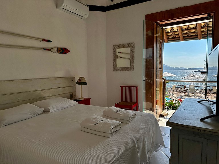 Casa Exclusiva Pé-na-Areia ao Sul de Ilhabela – Projeto Iraê