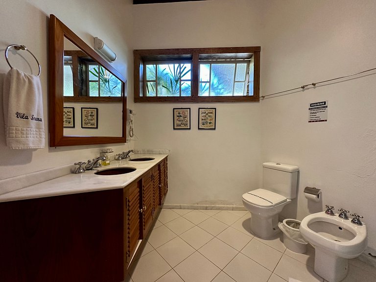 Casa Exclusiva Pé-na-Areia ao Sul de Ilhabela – Projeto Iraê