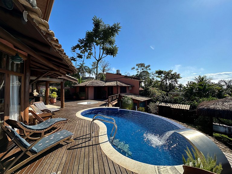 Estilo balinês, SPA e piscina aquecidos
