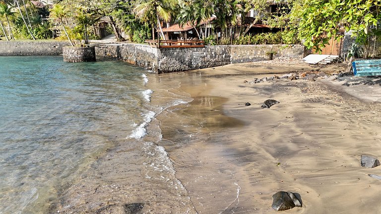 Casa a 30m da praia - Armação, Ilhabela