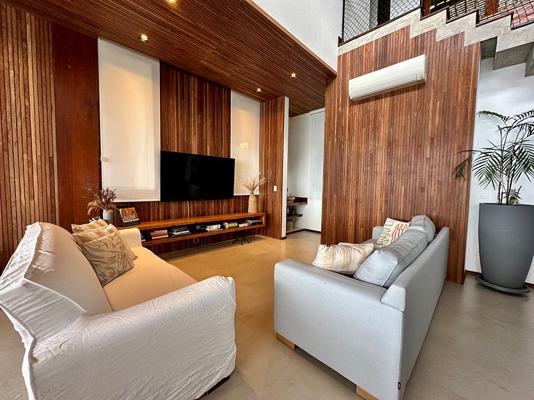 Casa em condomínio, piscina aquecida, sauna, vista