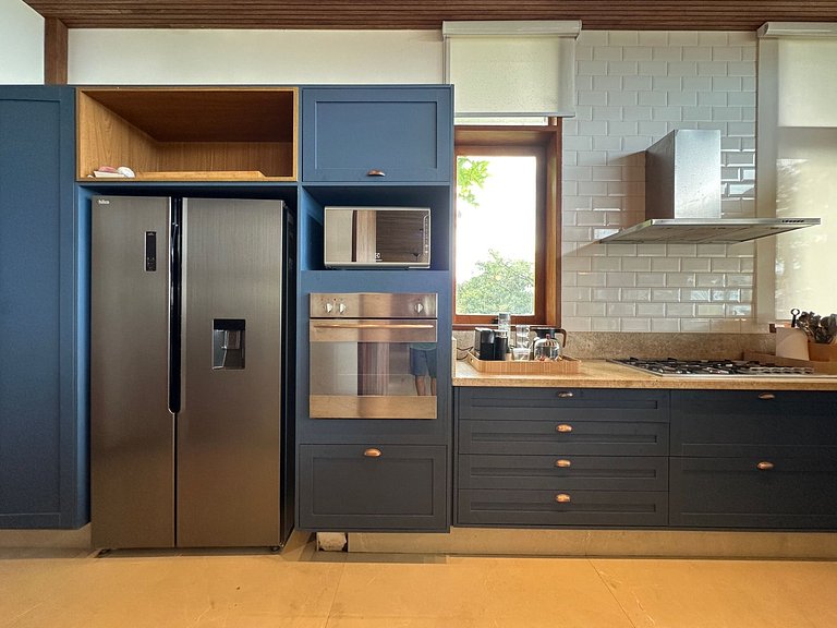Casa em condomínio, piscina aquecida, sauna, vista