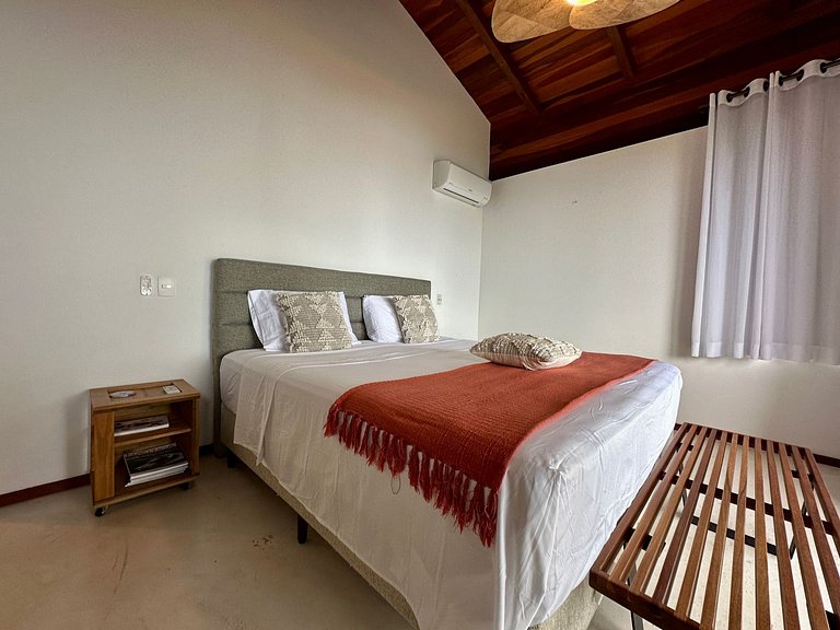 Casa em condomínio, piscina aquecida, sauna, vista