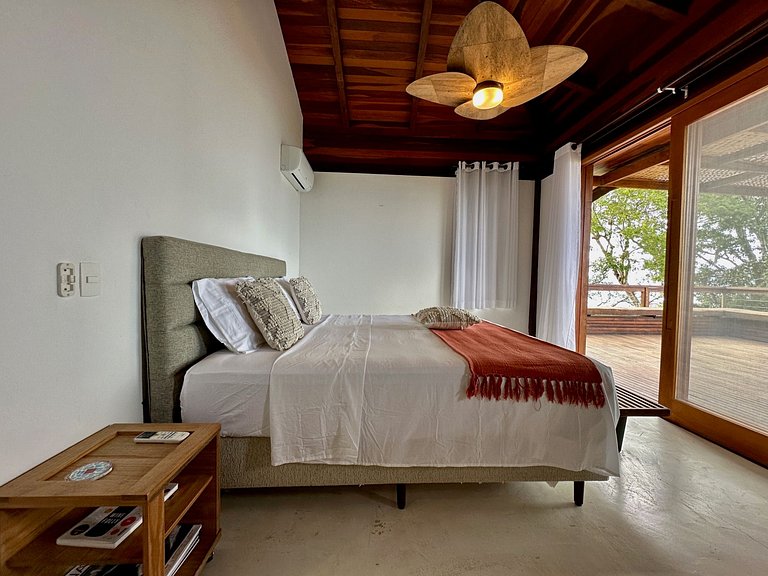 Casa em condomínio, piscina aquecida, sauna, vista