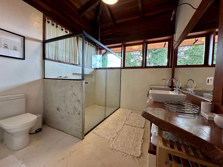 Casa em condomínio, piscina aquecida, sauna, vista