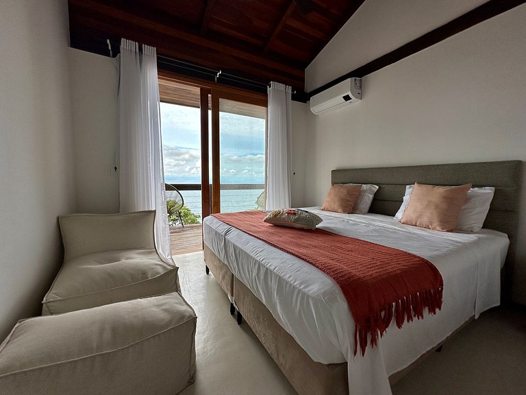 Casa em condomínio, piscina aquecida, sauna, vista