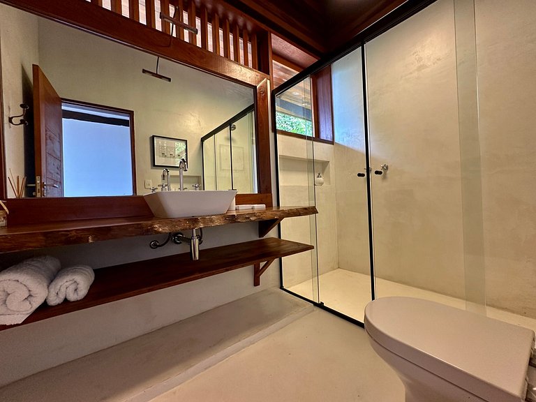 Casa em condomínio, piscina aquecida, sauna, vista