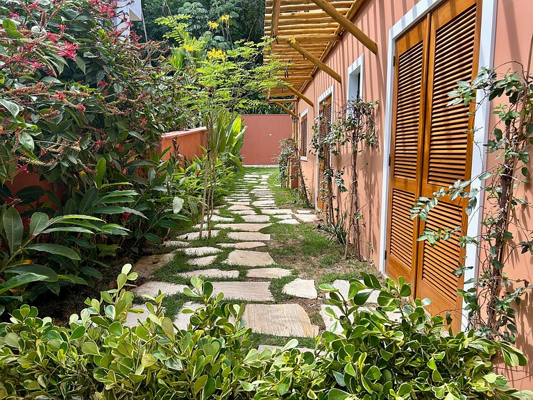 Seu Refúgio Pé na Areia em Ilhabela!
