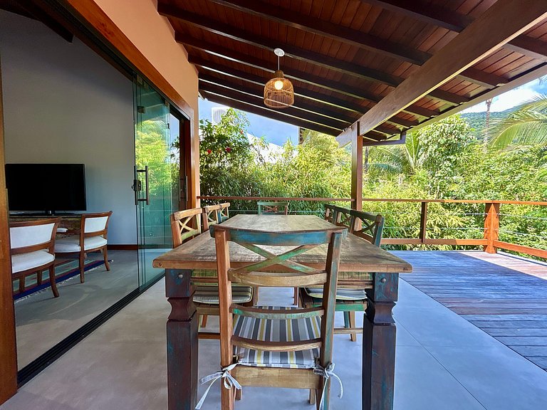 Seu Refúgio Pé na Areia em Ilhabela!