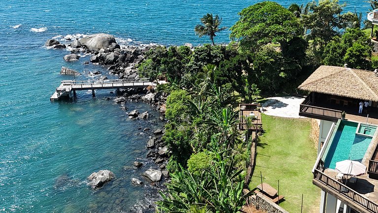 Condomínio, piscina aquecida, jacuzzi e píer
