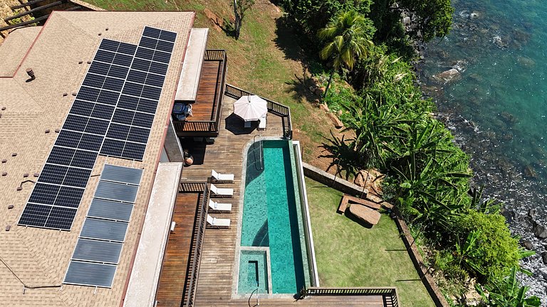 Condomínio, piscina aquecida, jacuzzi e píer