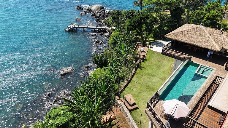 Condomínio, piscina aquecida, jacuzzi e píer