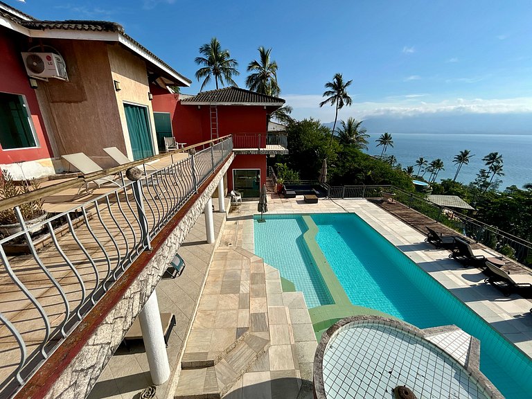 Casa à Venda em Siriuba, Ilhabela – Vista Mar, Piscina e Con