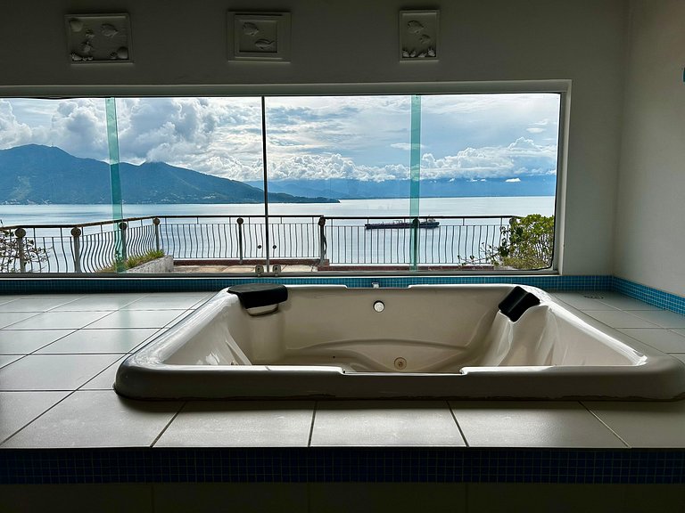 Casa à Venda em Siriuba, Ilhabela – Vista Mar, Piscina e Con