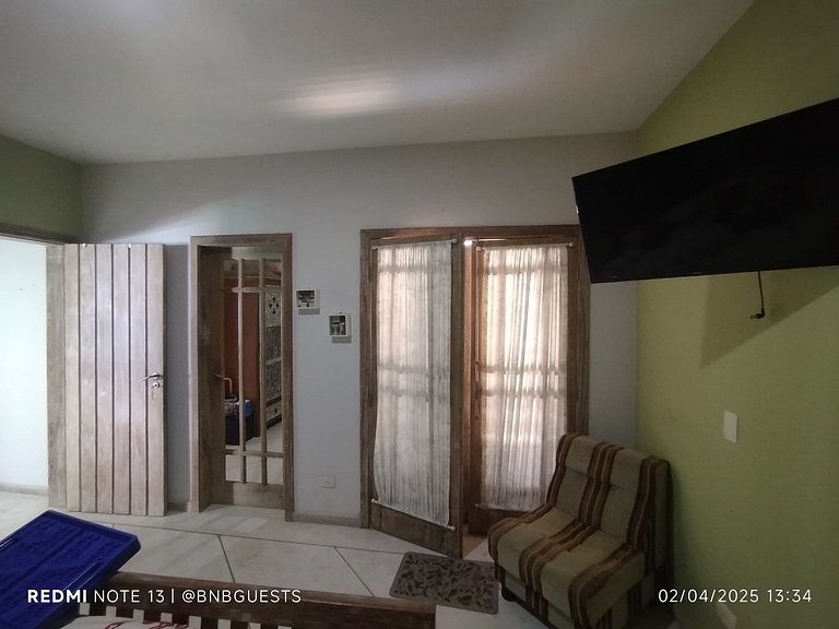 Casa à Venda em Siriuba, Ilhabela – Vista Mar, Piscina e Con