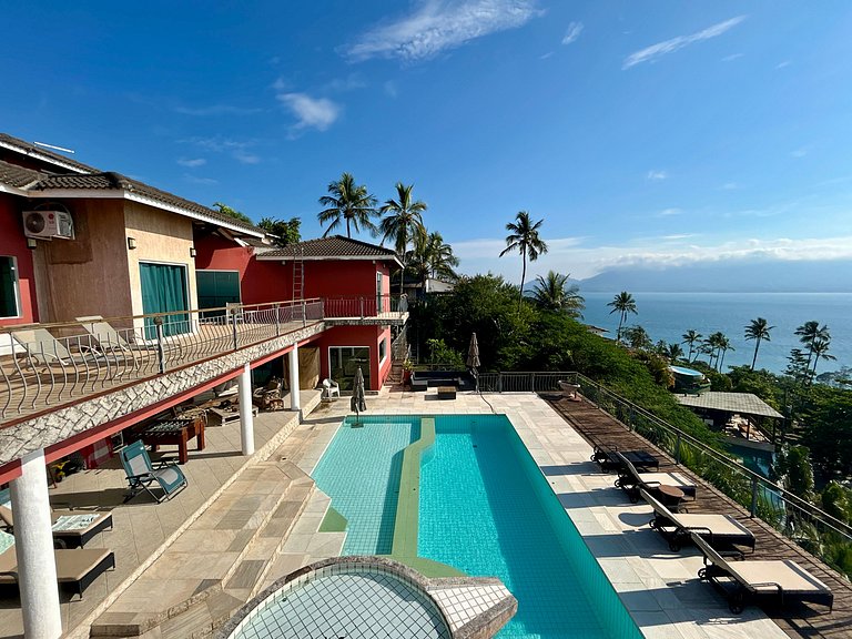 Casa à Venda em Siriuba, Ilhabela – Vista Mar, Piscina e Con