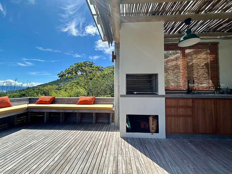 Condomínio, vista, piscina e espaço gourmet