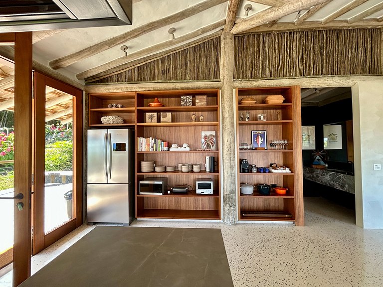 Condomínio, vista, piscina e espaço gourmet