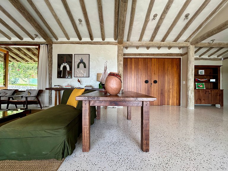 Condomínio, vista, piscina e espaço gourmet