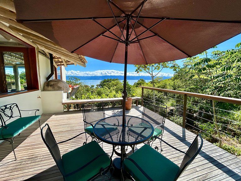 Condomínio, vista, piscina e espaço gourmet
